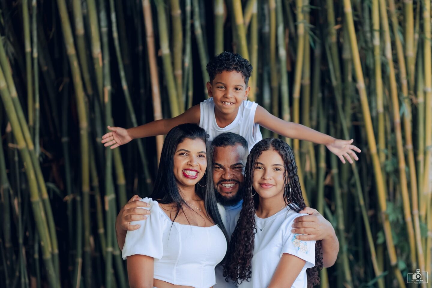 Ensaio Denize e Família - Orquidário Lusal - Itabira/MG