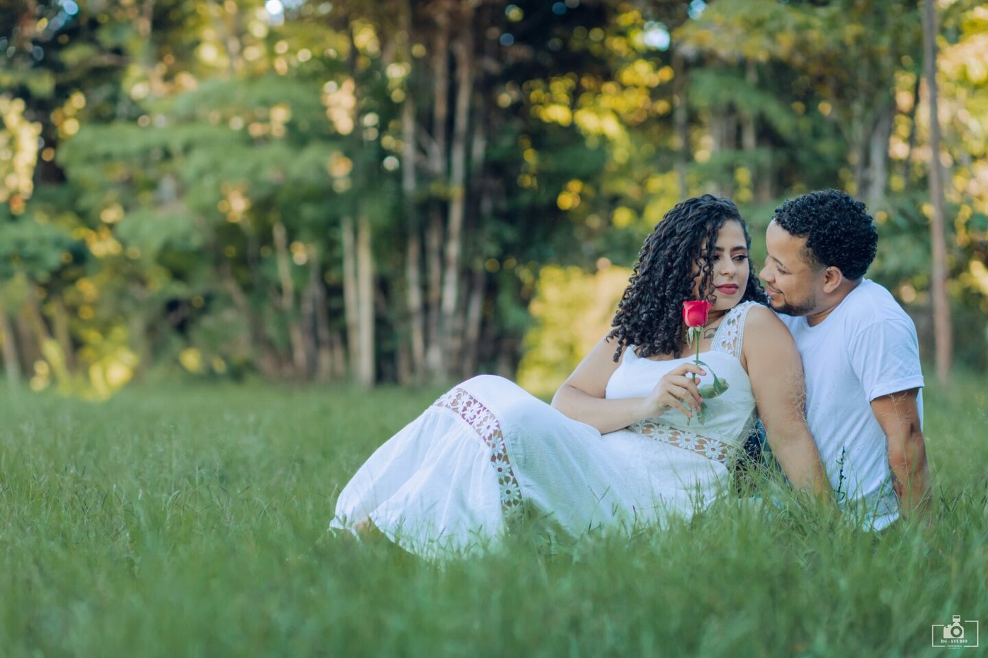 Ensaio Casal - Gleiciano e Luana - Praça do Areão - Itabira/MG