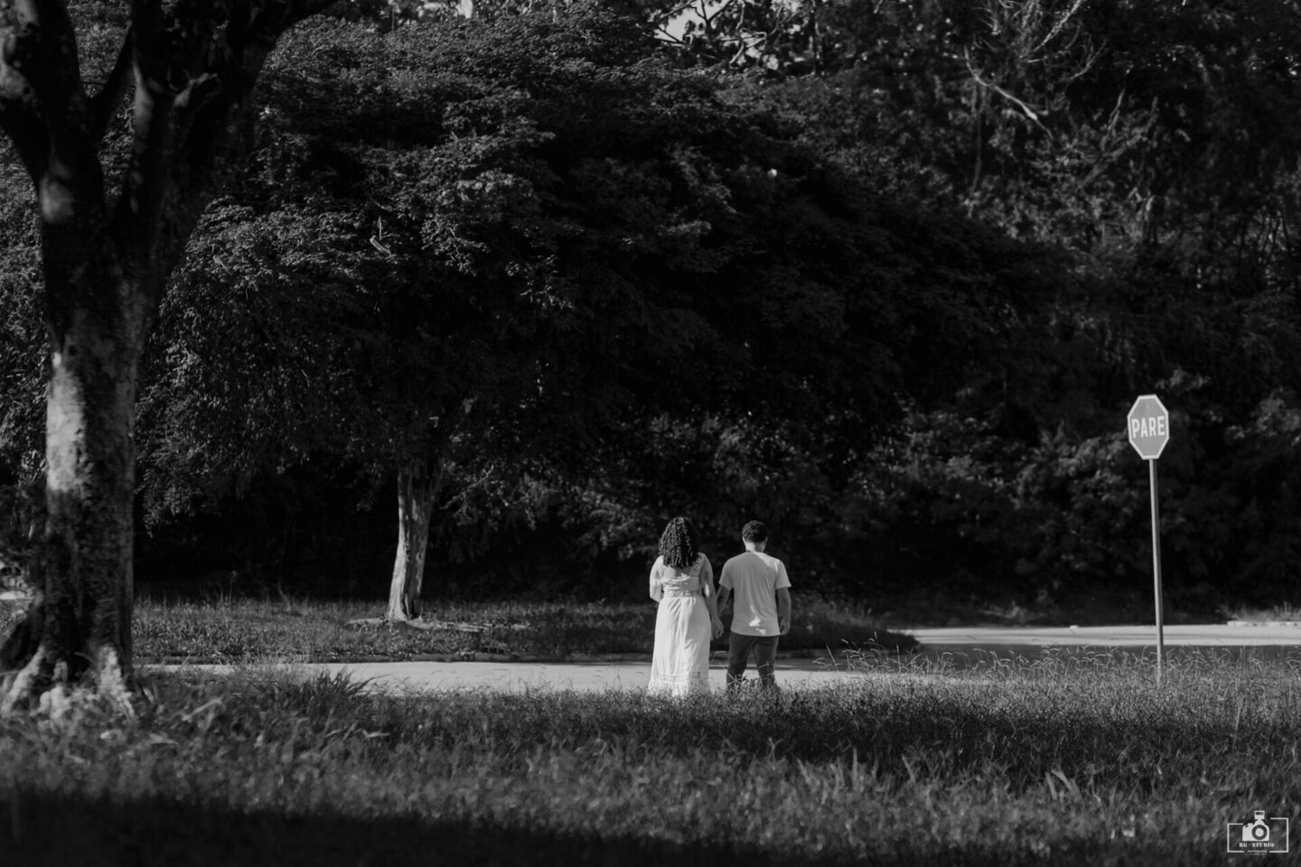 Ensaio Casal - Gleiciano e Luana - Praça do Areão - Itabira/MG