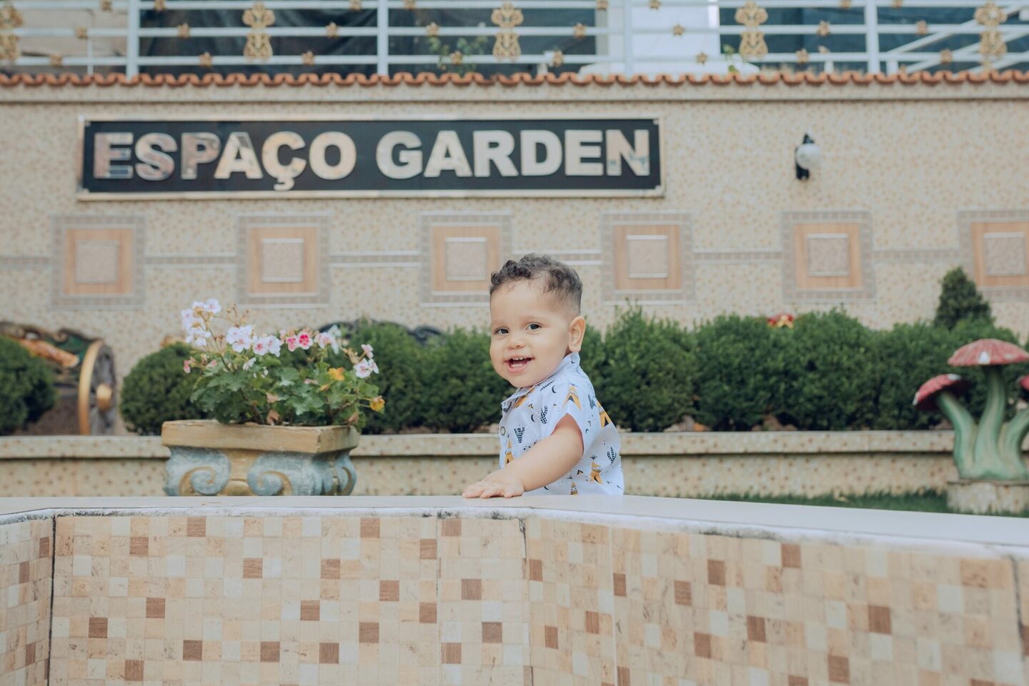 Ensaio Infantil - Davi 1 ano - Orquidário Lusal - Itabira/MG