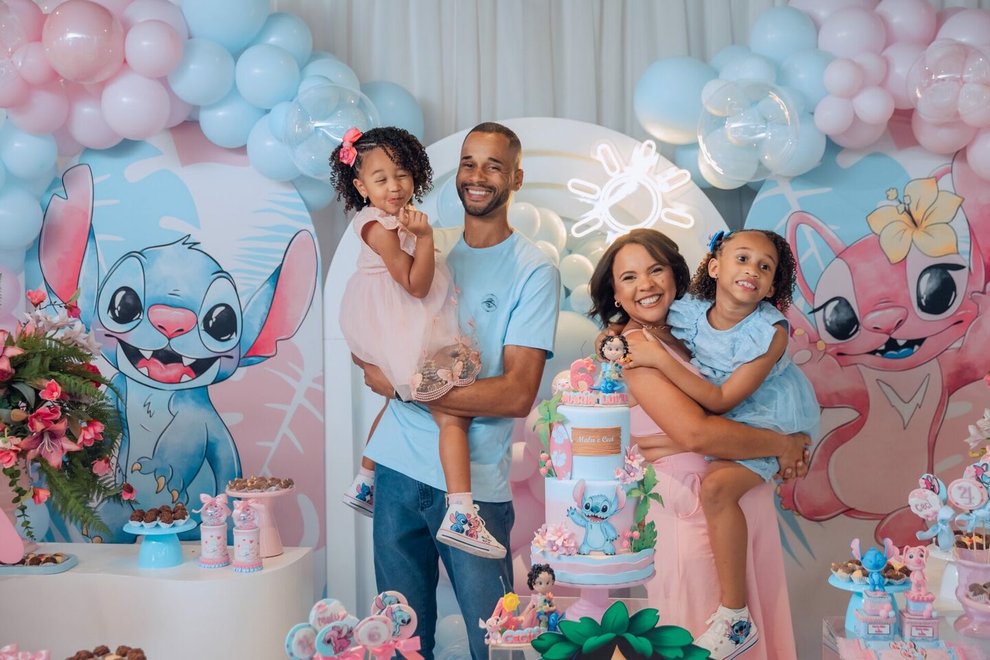 Comemoração aniversário de Ceci e Malu - Casa Happy - Itabira/MG